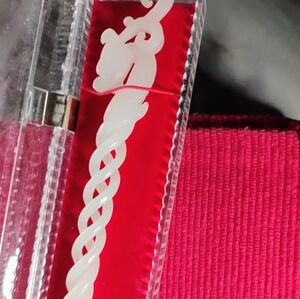 NWT🛑PRICE IS FIRM🛑  WHITE JADE.💥DRAGON💥 TWISTED HAIR STICK, SCULPTED HAIR